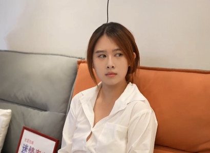 Nữ Sinh Đồng Phục Bị Bảo Vệ Trường Địt Trong Phòng Trực